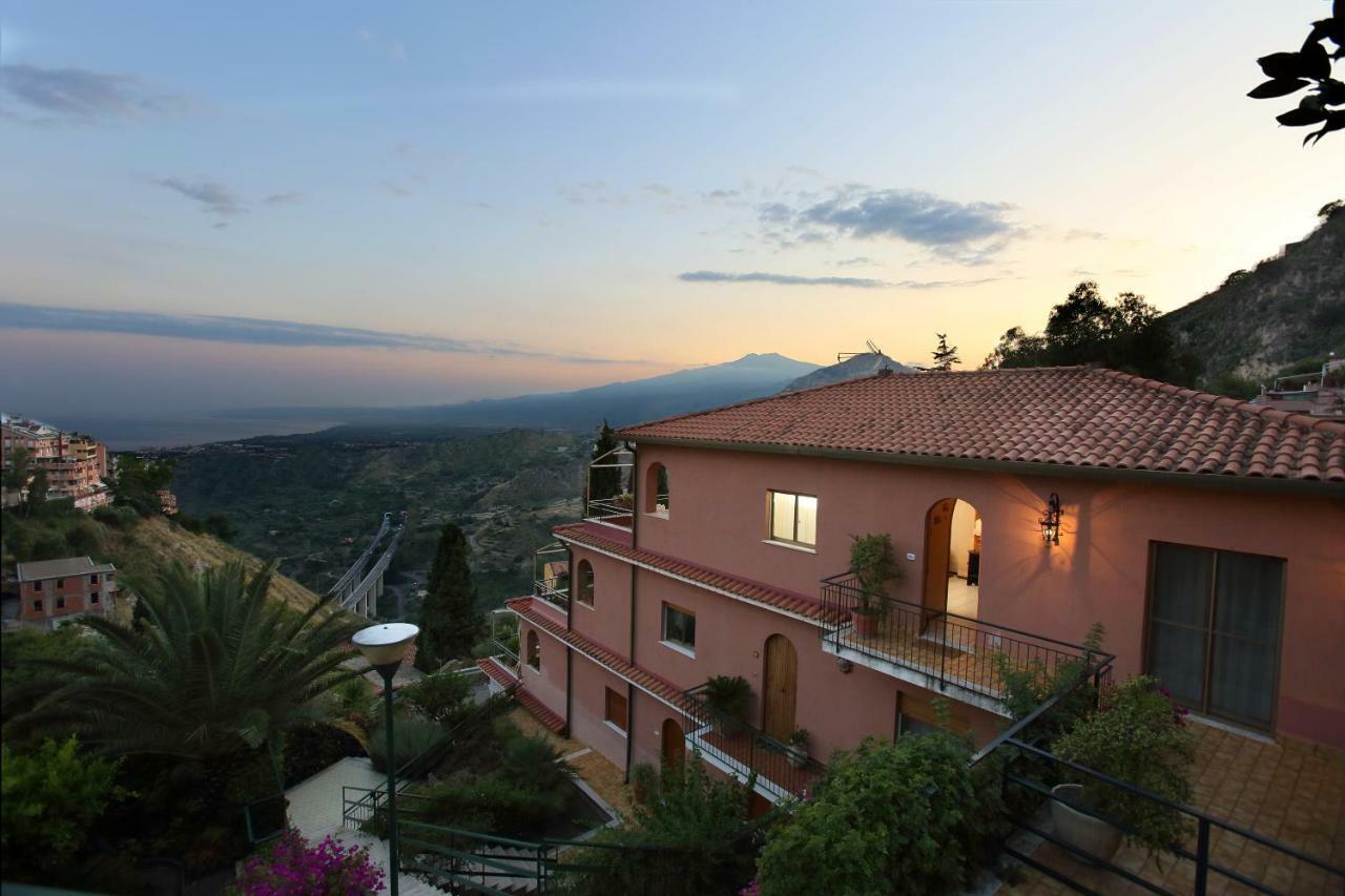 Terrazza Sull'Etna Holidays Apartment Taormina Exteriér fotografie